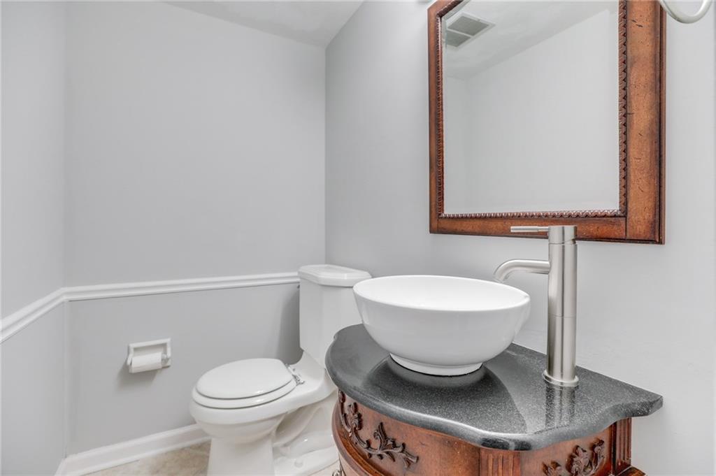 249 Bennington Road Indianapolis, IN 46227 - Photo 18 of 41 Gallery Image 18