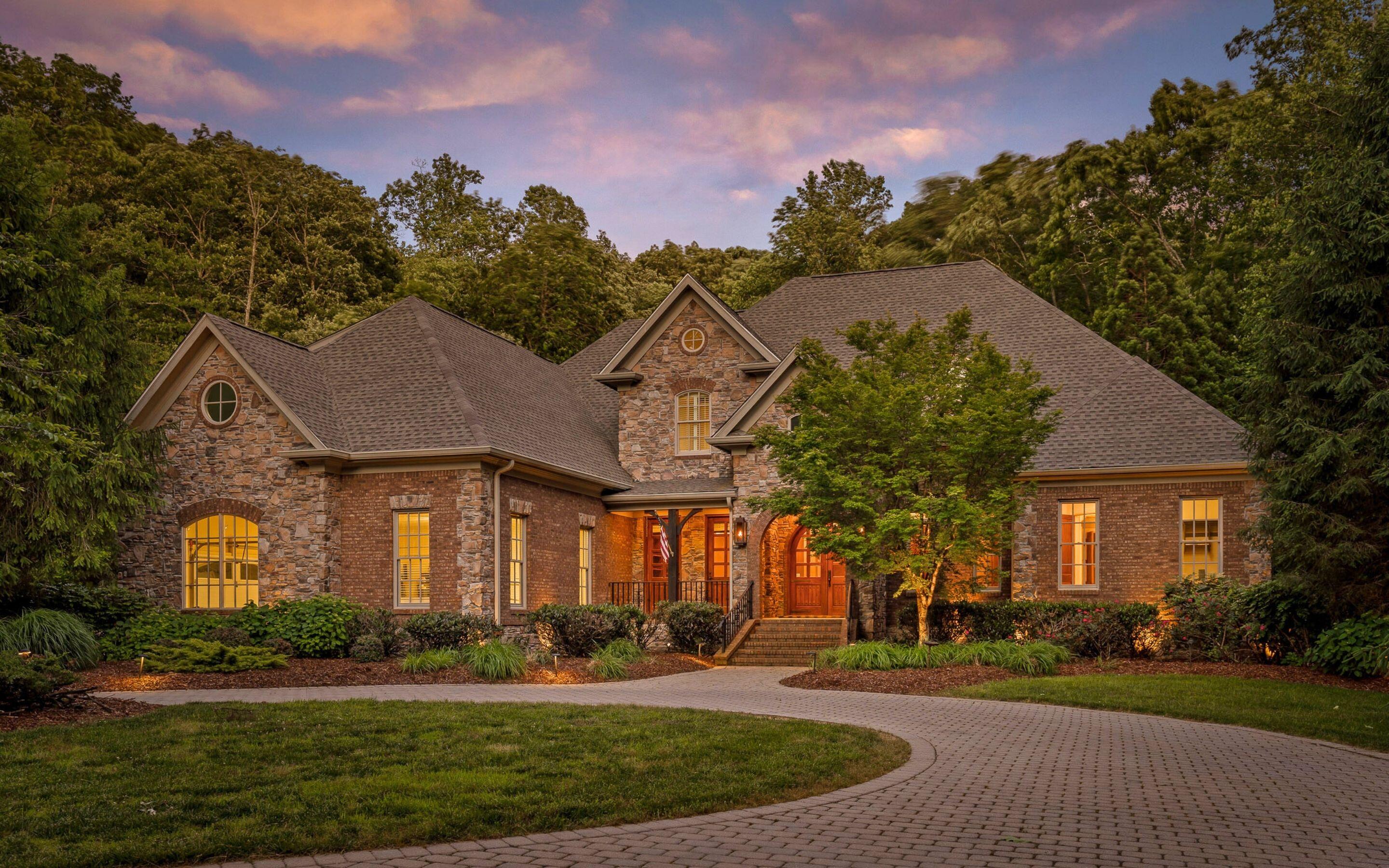 11 St Nicholas Way Signal Mountain, TN 37377 - Photo 1 of 62 11 Saint Nicholas Way