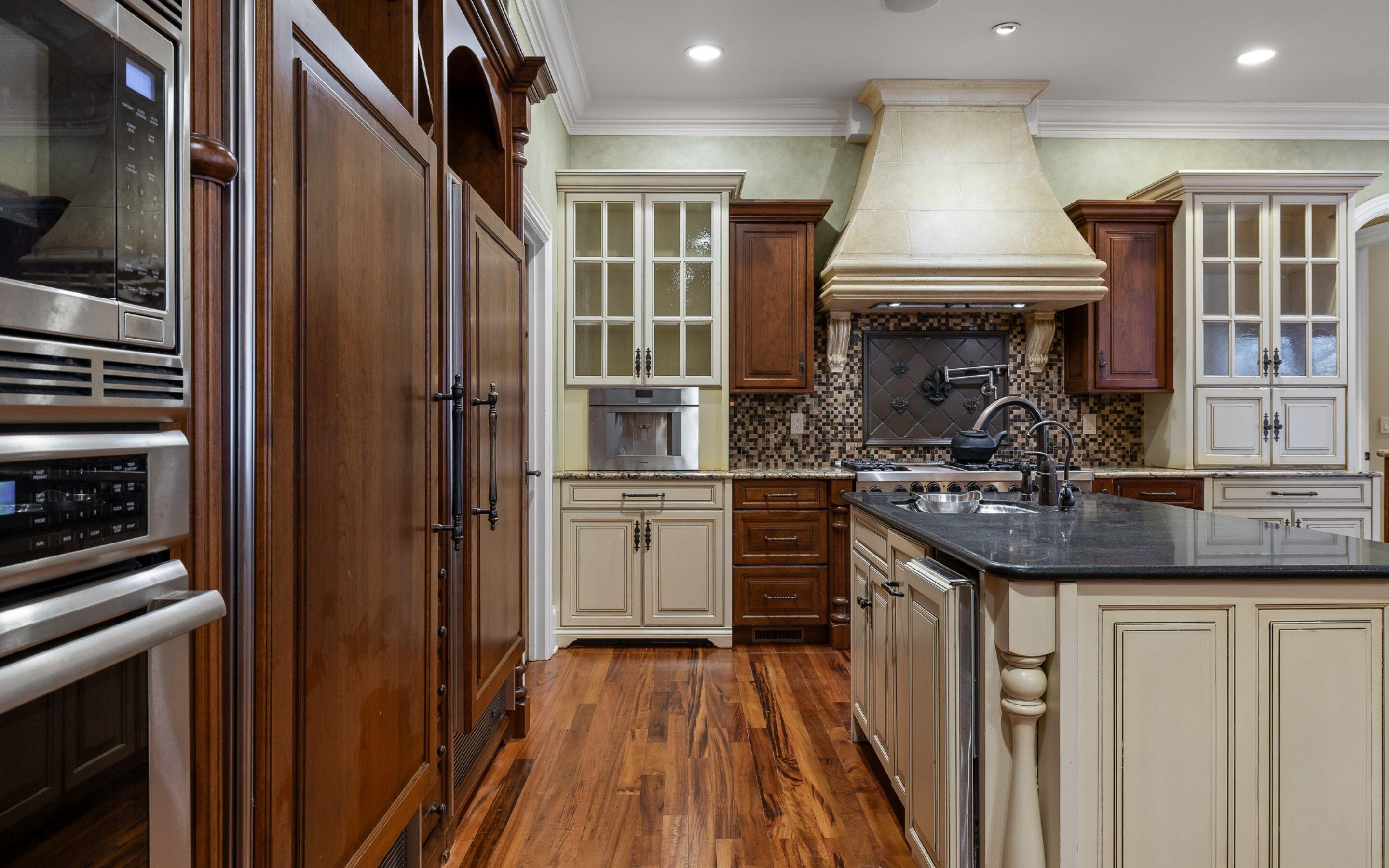 11 St Nicholas Way Signal Mountain, TN 37377 - Photo 10 of 62 Chef's Kitchen