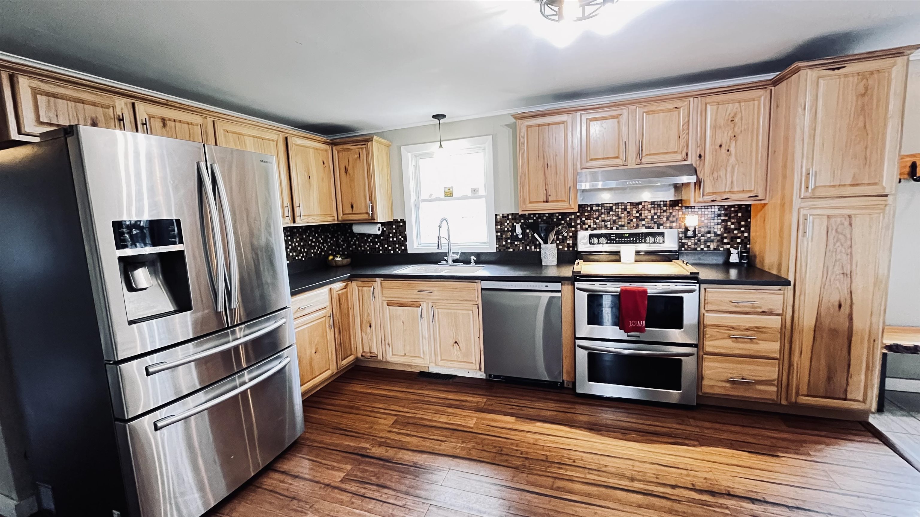 623 East Village Road Waterford, VT 05819 - Photo 13 of 49