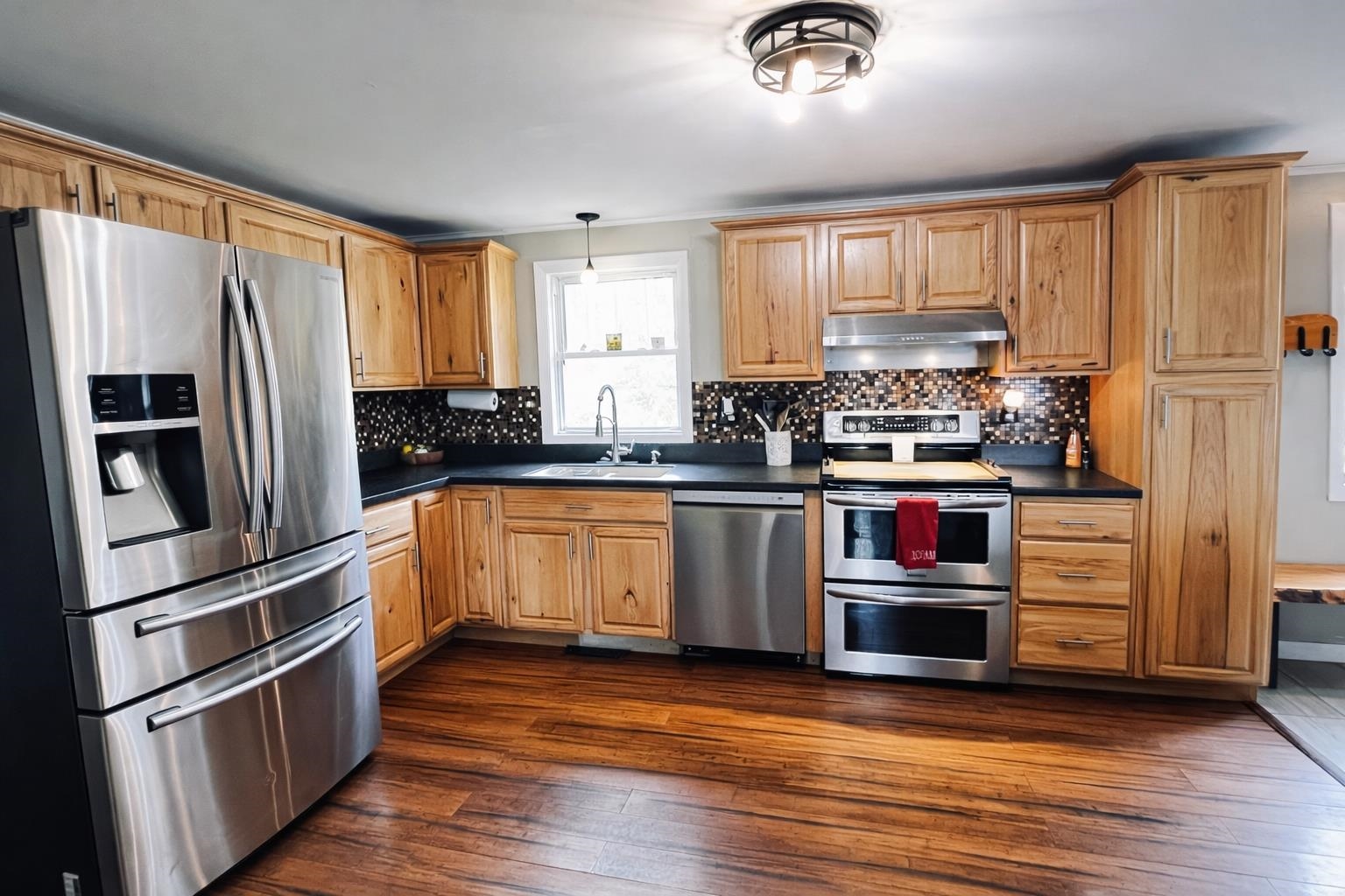 623 East Village Road Waterford, VT 05819 - Photo 8 of 49