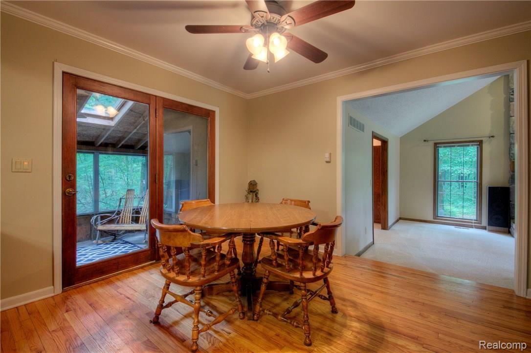 5270 Richardson Road Howell, MI 48843 - Photo 13 of 48 930A2328_29_30.jpg