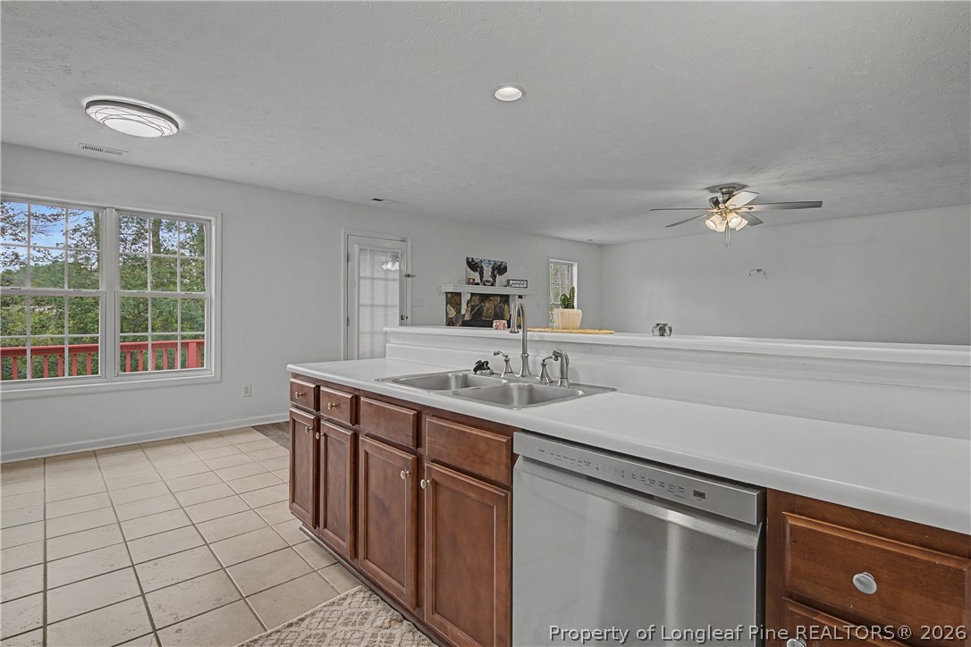 212 Finch Road Fayetteville, NC 28306 - Photo 6 of 50