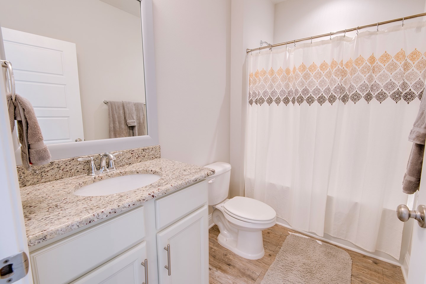 21716 Gullfoss Street Fairhope, AL 36532 - Photo 26 of 48 Bathroom 2