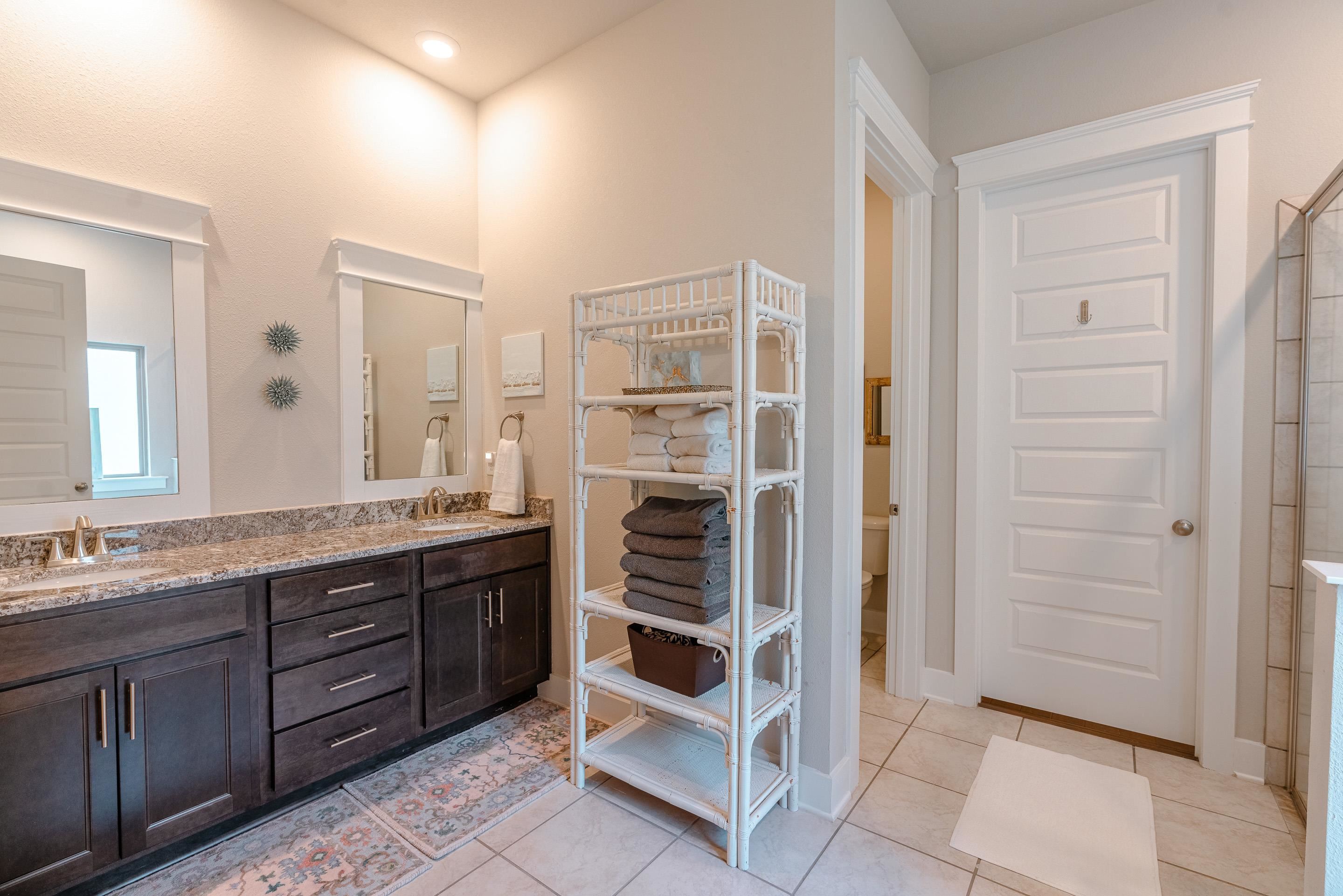 328 Nandina Loop Fairhope, AL 36532 - Photo 17 of 44 Bathroom