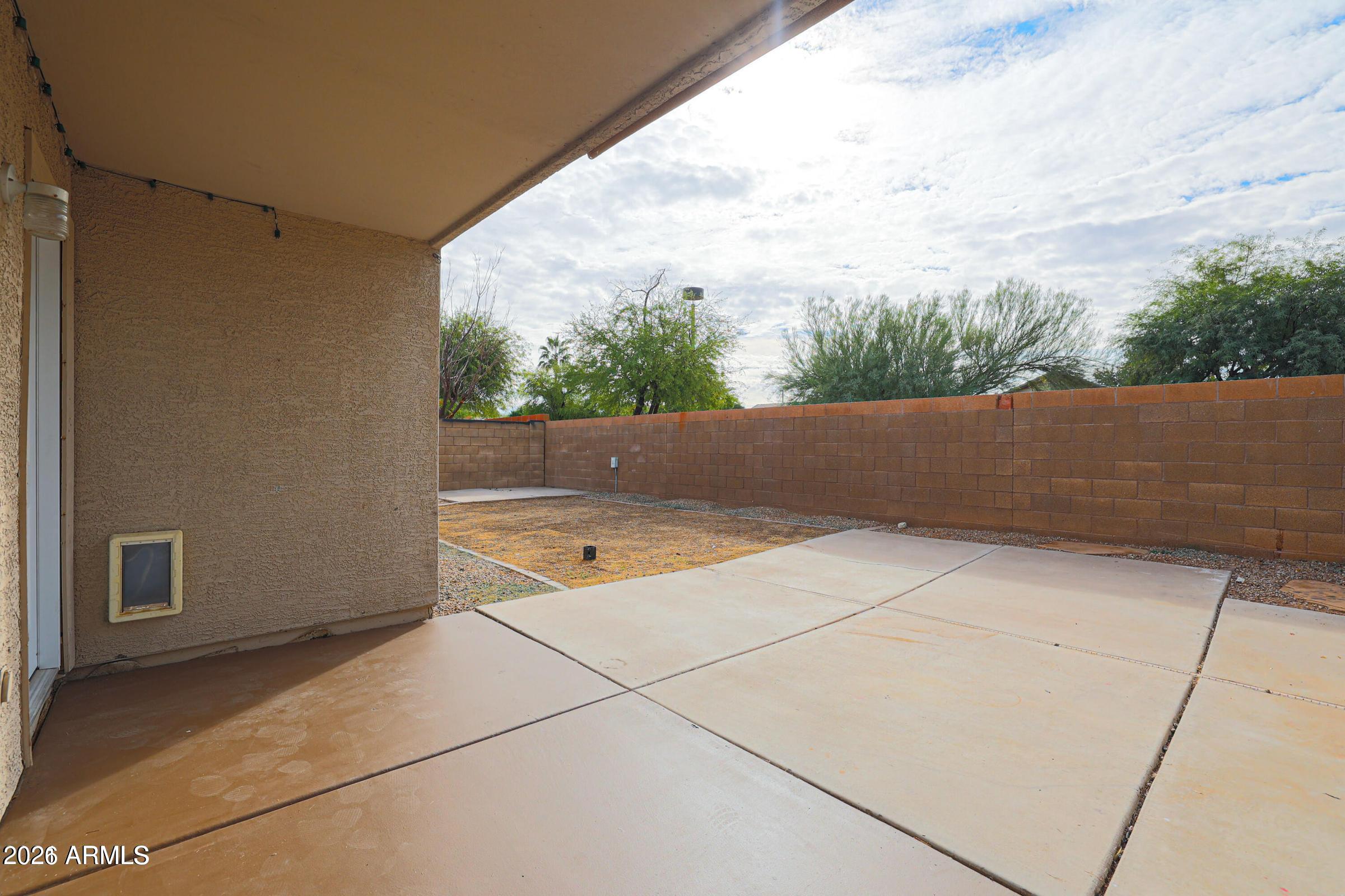 1693 East Milky Way Gilbert, AZ 85295 - Photo 27 of 30 20220717183349523132000000-o