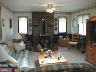 460 Claremont Road Springfield, PA 19064 - Photo 3 of 6