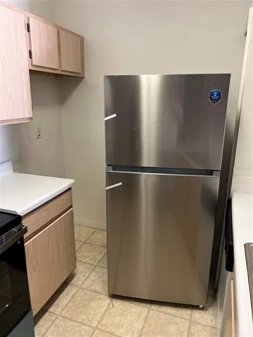 $1,600 | 5459 Vineland Road, Unit 4310, Orlando, FL 32811