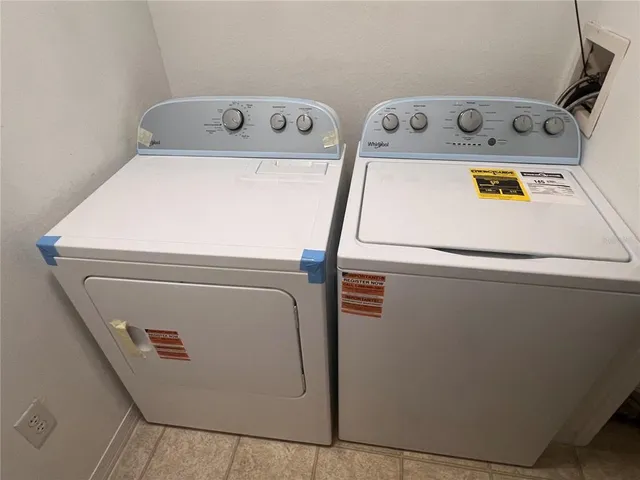 $1,600 | 5459 Vineland Road, Unit 4310, Orlando, FL 32811