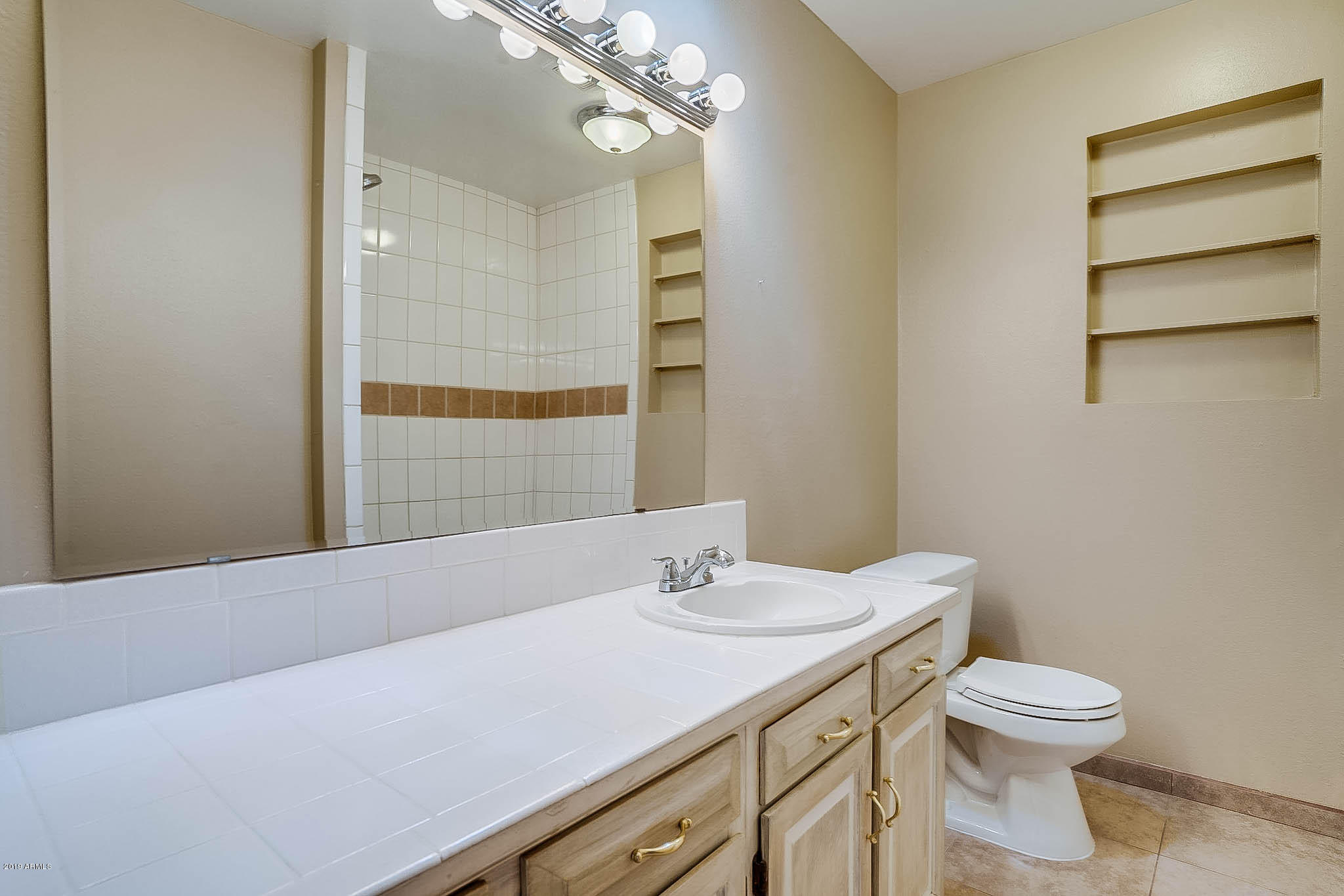 512 West Thunderbird Road Phoenix, AZ 85023 - Photo 19 of 24 photo_19