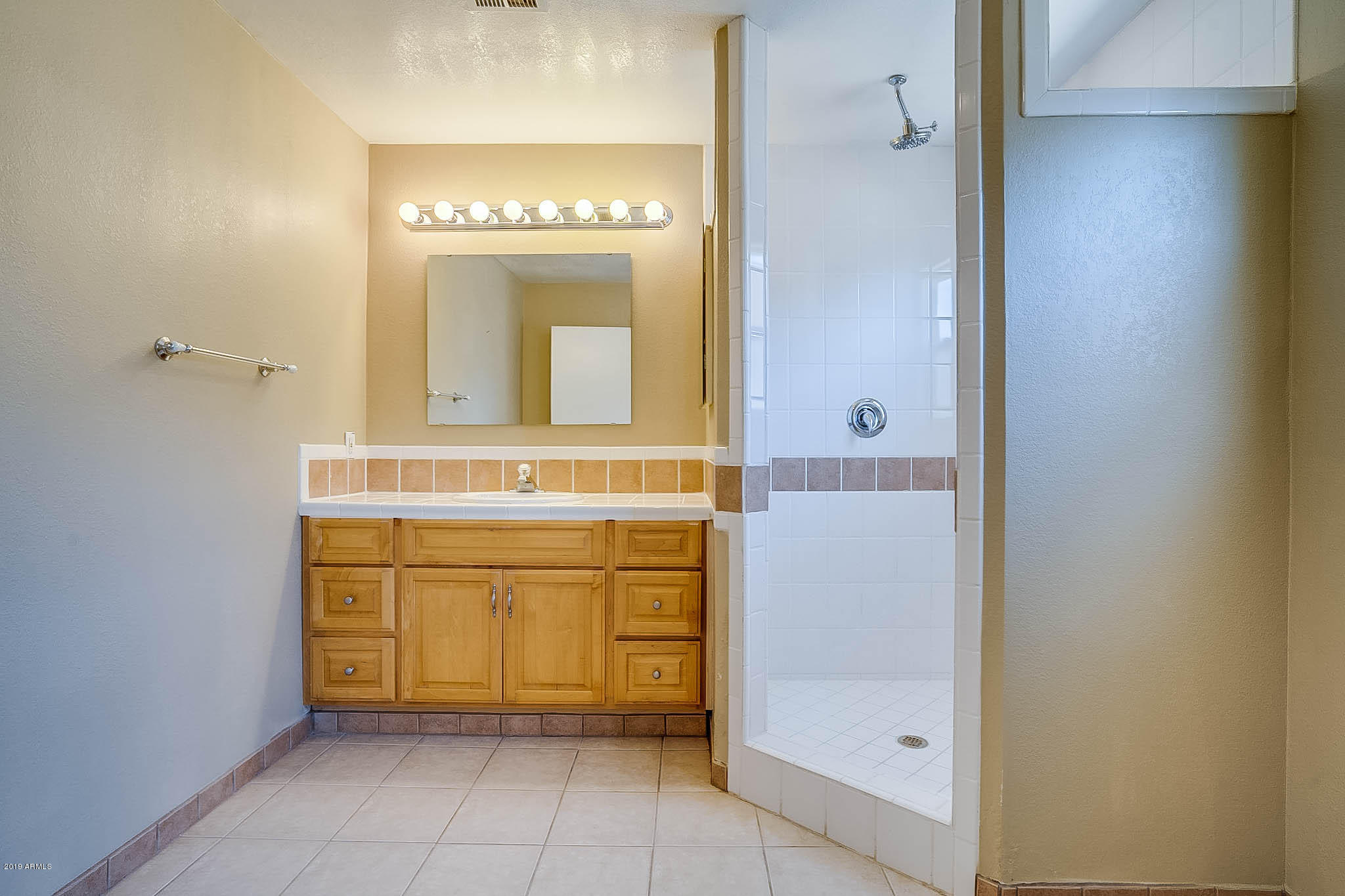 512 West Thunderbird Road Phoenix, AZ 85023 - Photo 20 of 24 photo_20