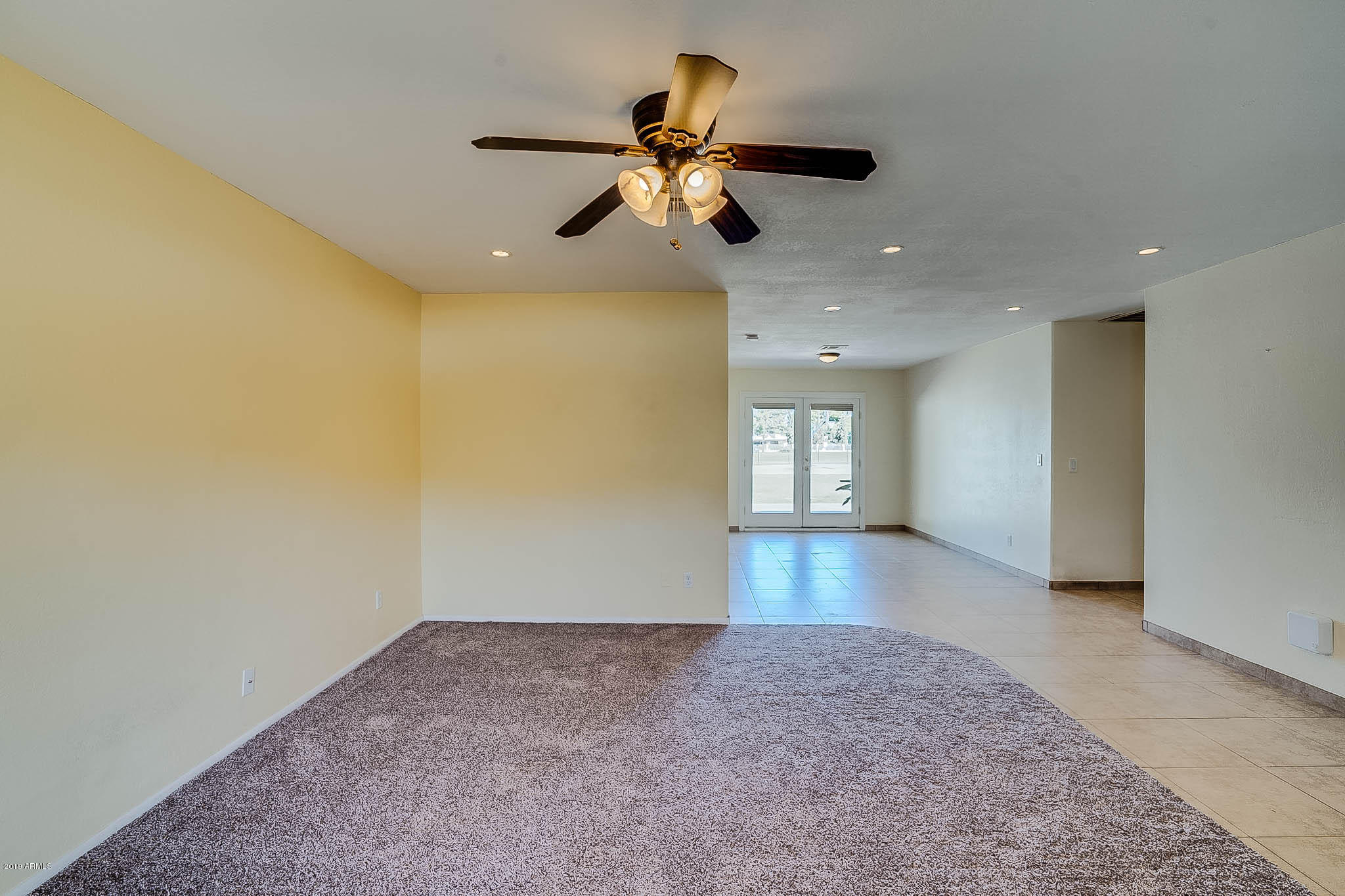 512 West Thunderbird Road Phoenix, AZ 85023 - Photo 2 of 24 photo_02