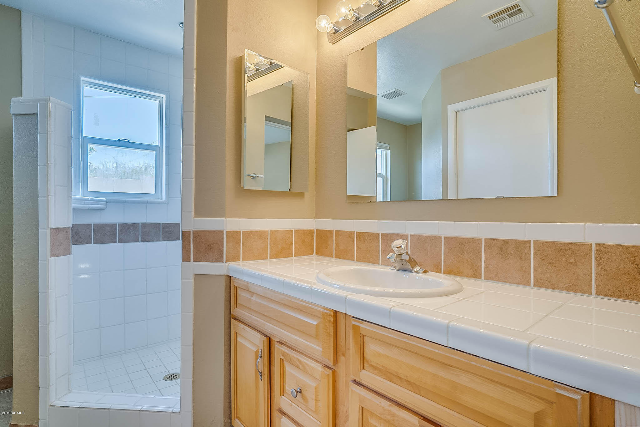 512 West Thunderbird Road Phoenix, AZ 85023 - Photo 21 of 24 photo_21