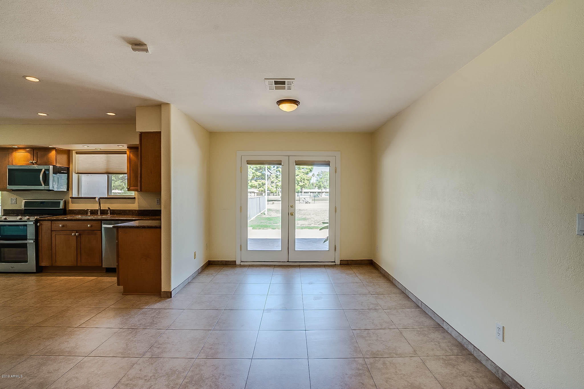 512 West Thunderbird Road Phoenix, AZ 85023 - Photo 10 of 24 photo_10