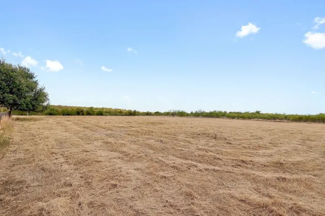$2,500,000 | 22300 Farm To Market Road 971, Granger, TX 76530