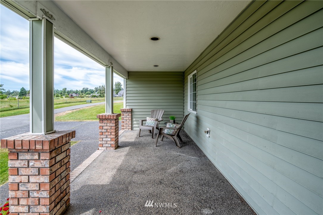 5844 Barr Road Ferndale, WA 98248 - Photo 2 of 25