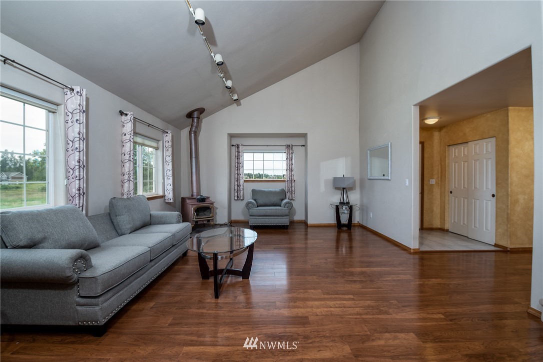 5844 Barr Road Ferndale, WA 98248 - Photo 3 of 25