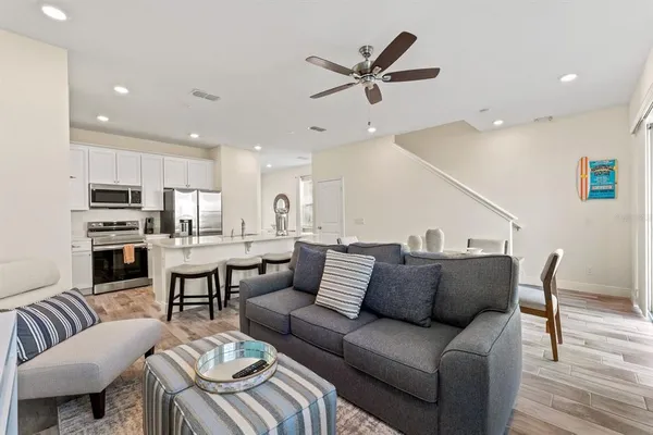 $3,400 | 2979 Castaway Lane, Kissimmee, FL 34747