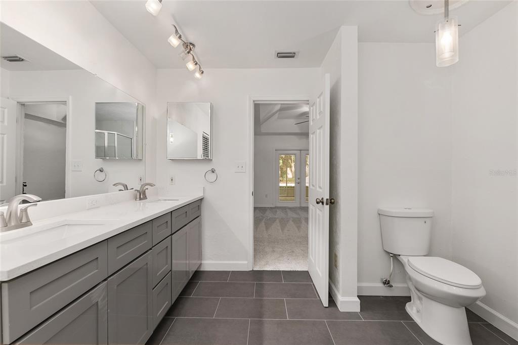 13717 Southwest 1st Road Newberry, FL 32669 - Photo 36 of 72 Gallery Image 36