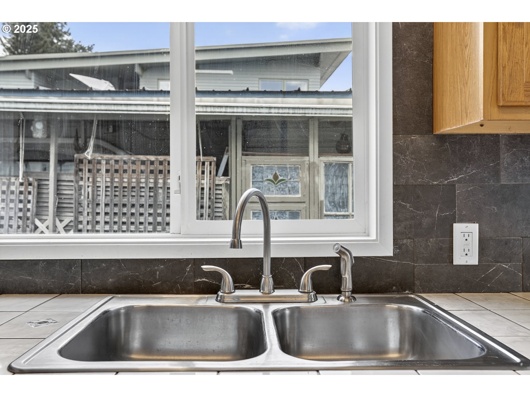 14940 Northwest Mill Road, Unit G Portland, OR 97231 - Photo 16 of 36