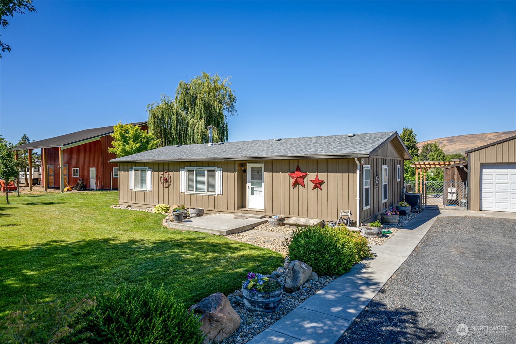 14196 Dodson Road Northwest Ephrata, WA 98823 - Photo 1 of 24 Gallery Image 1