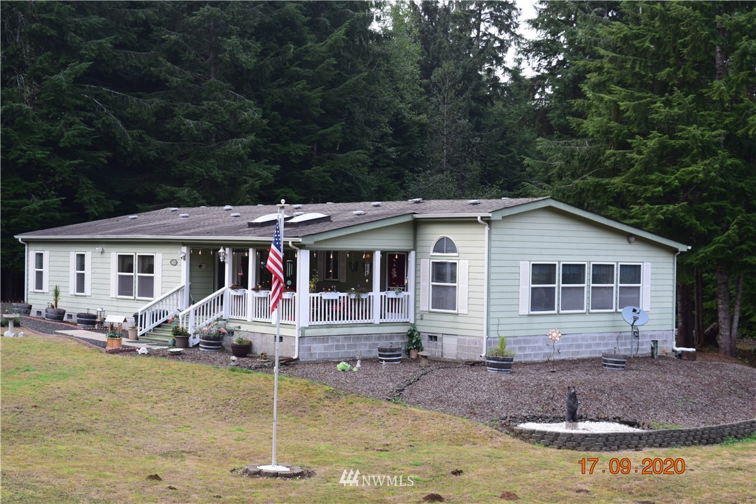 1425 Raymond South Bend Road Raymond, WA 98577 - Photo 1 of 27 Gallery Image 1