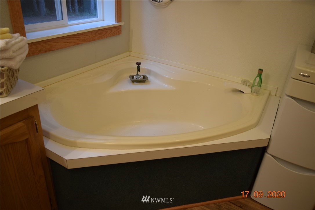 1425 Raymond South Bend Road Raymond, WA 98577 - Photo 26 of 27 Gallery Image 26