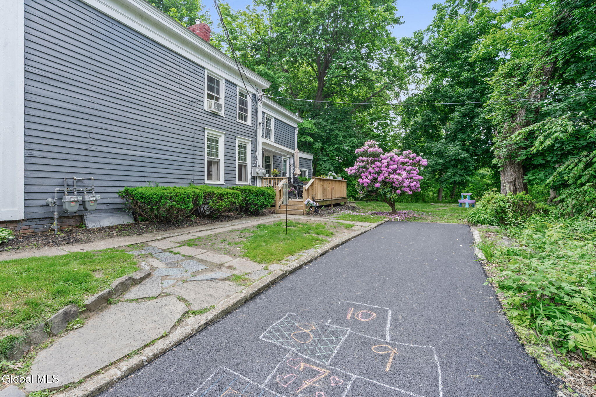 190 Spring Avenue Troy, NY 12180 - Photo 38 of 41 7-web-or-mls-190-spring-ave