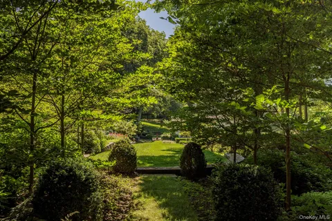 $995,000 | 447 Butts Hollow Road, Dover Plains, NY 12522