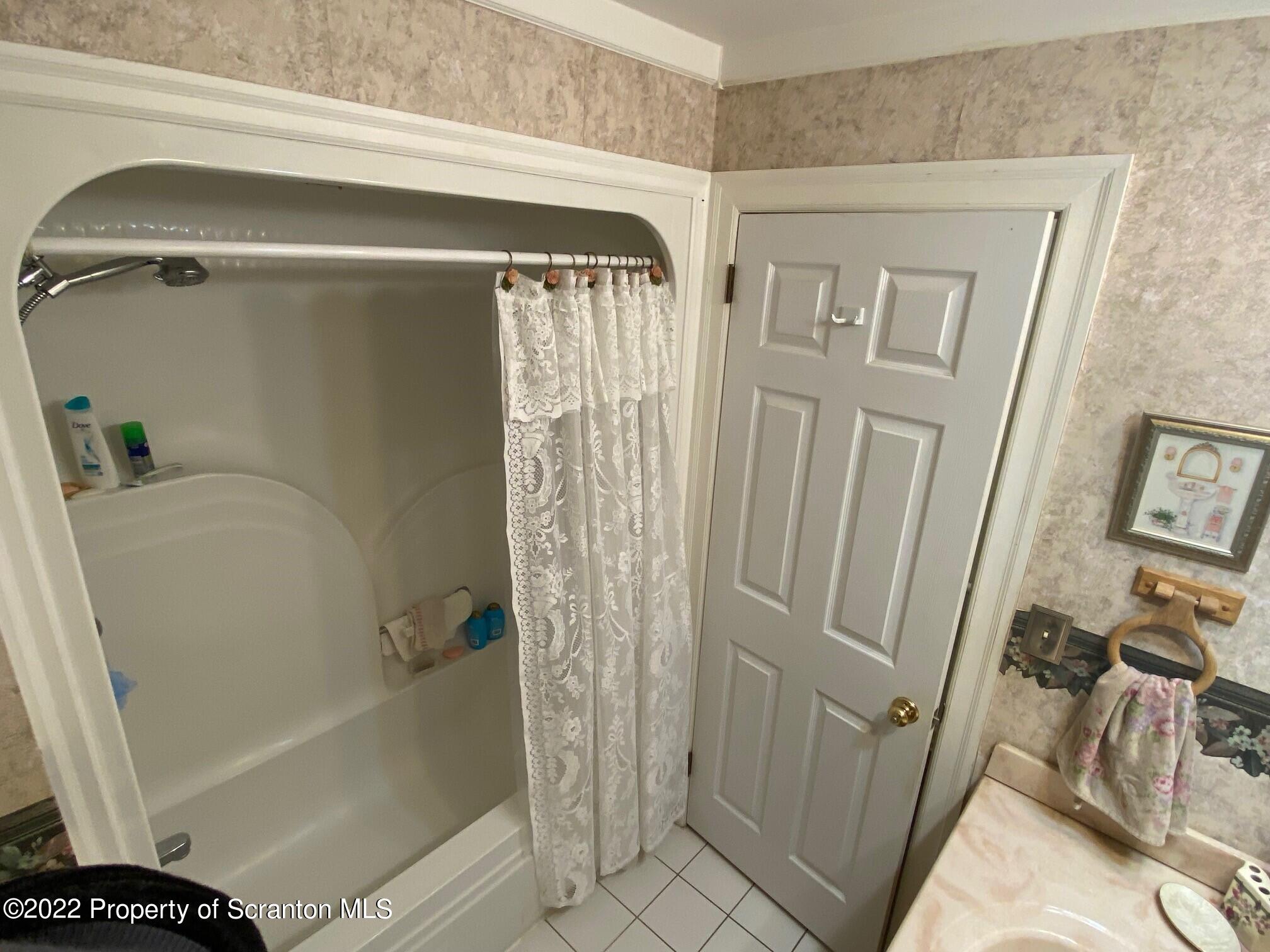 1109 Layton Road Clarks Summit, PA 18411 - Photo 26 of 39 Gallery Image 26