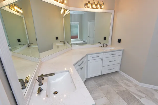 $4,500 | 8517 Sweet Cherry Drive, Austin, TX 78750