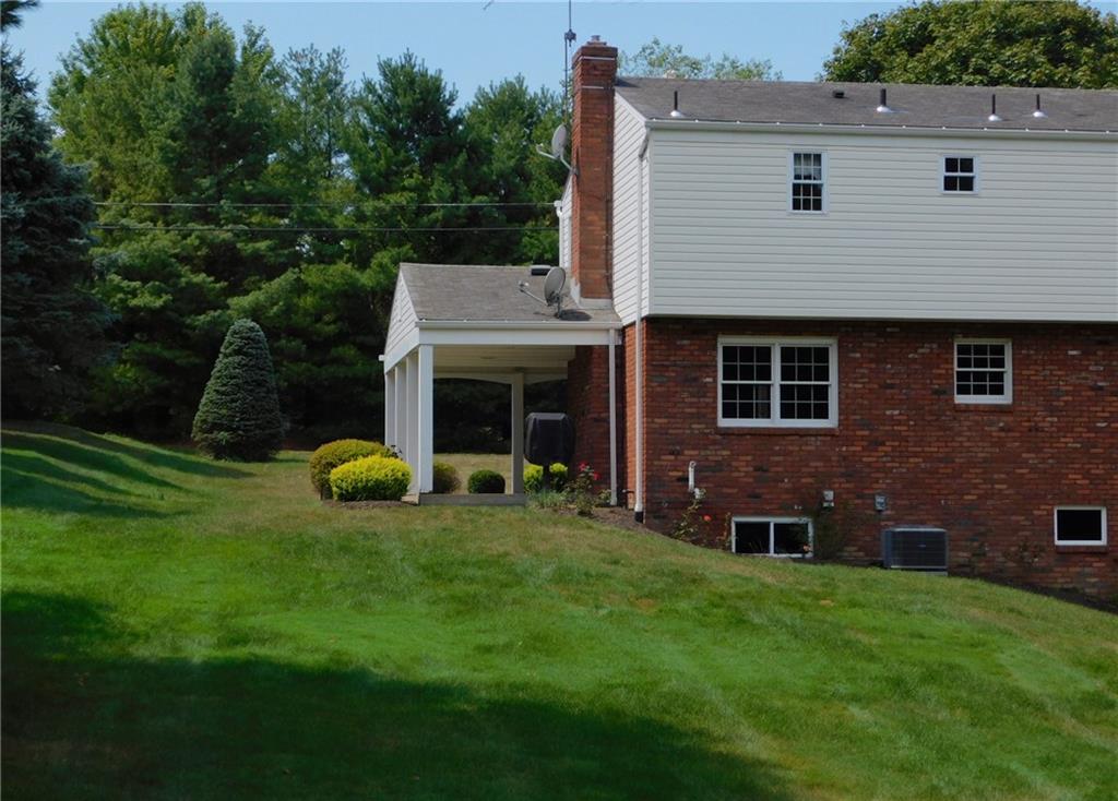 2798 Cole Road Wexford, PA 15090 - Photo 22 of 23 Private covered side porch.