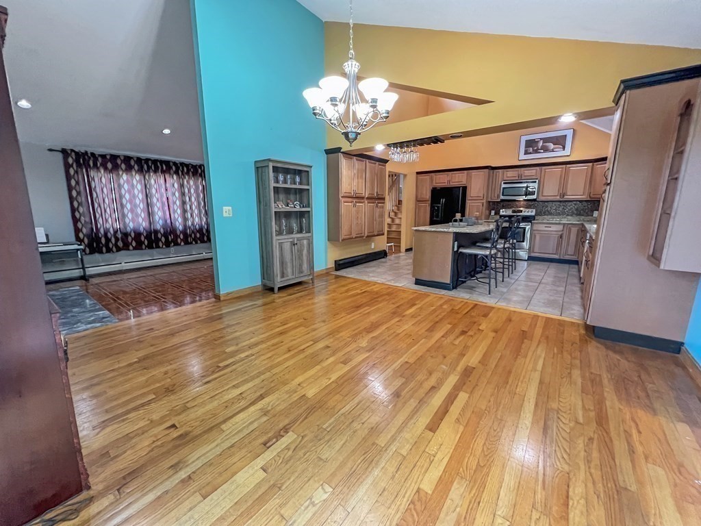 43 Hiatt Street Fall River, MA 02721 - Photo 15 of 38 Gallery Image 15