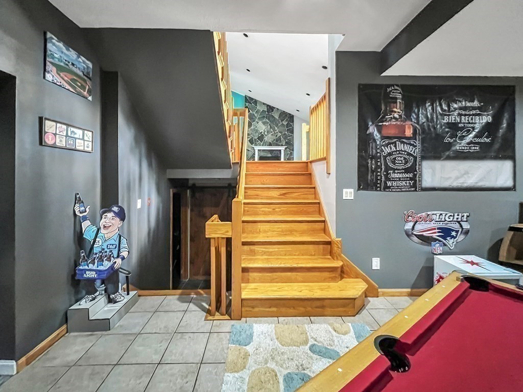 43 Hiatt Street Fall River, MA 02721 - Photo 24 of 38 Gallery Image 24