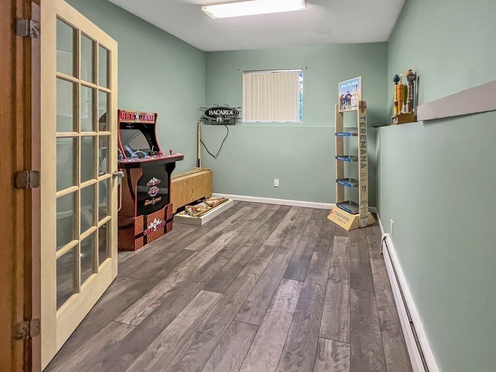 43 Hiatt Street Fall River, MA 02721 - Photo 28 of 38 Gallery Image 28