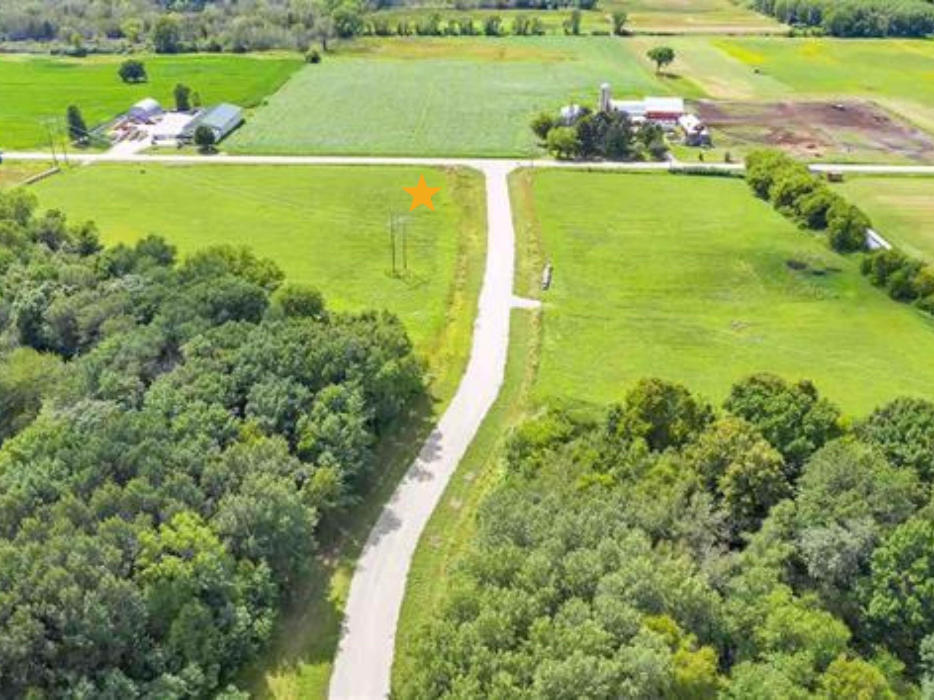 3776 North Overland Road, Unit 14 Oneida, WI 54155 - Photo 5 of 6