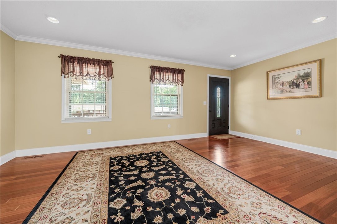 204 Maria Drive Anderson, SC 29625 - Photo 5 of 39