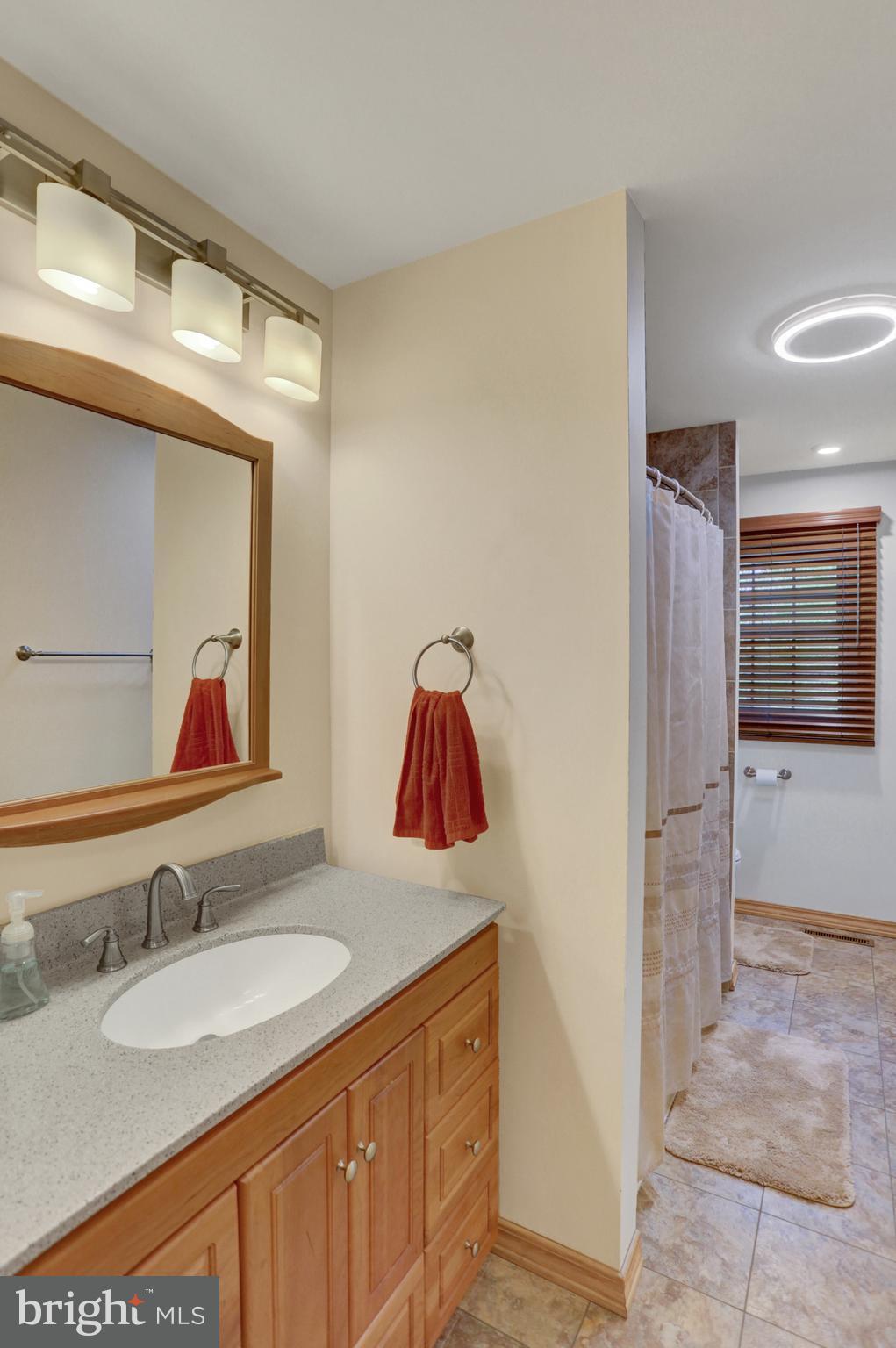 6780 Conway Road Harrisburg, PA 17111 - Photo 20 of 33 Gallery Image 20