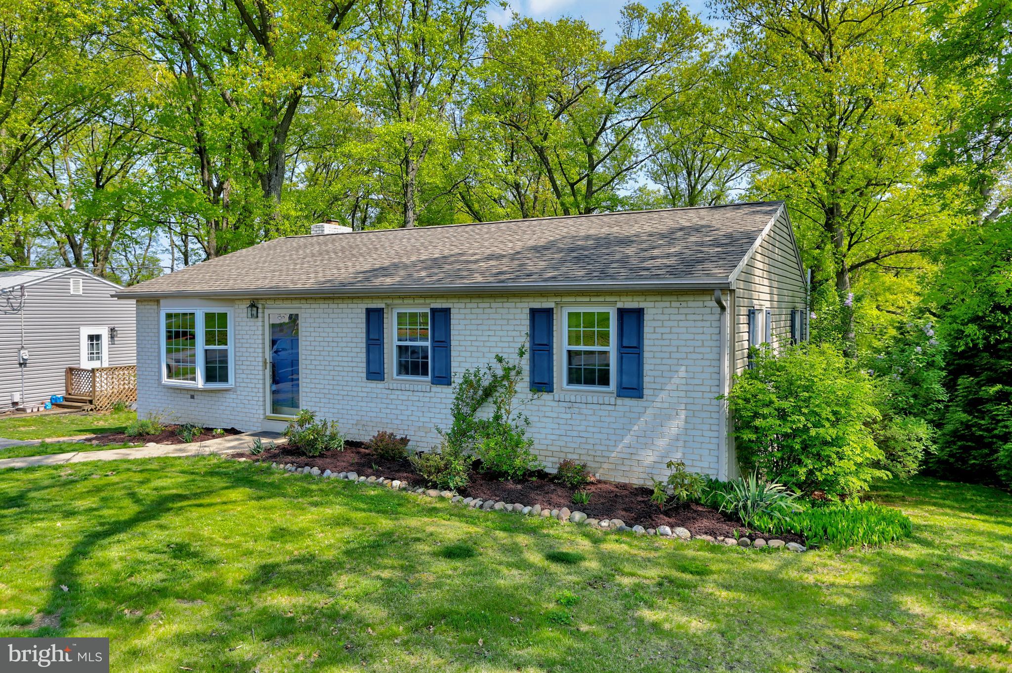 6780 Conway Road Harrisburg, PA 17111 - Photo 3 of 33 Gallery Image 3