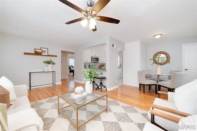 $250,000 | 206 Eldridge Avenue, Rock Hill, MO 63119