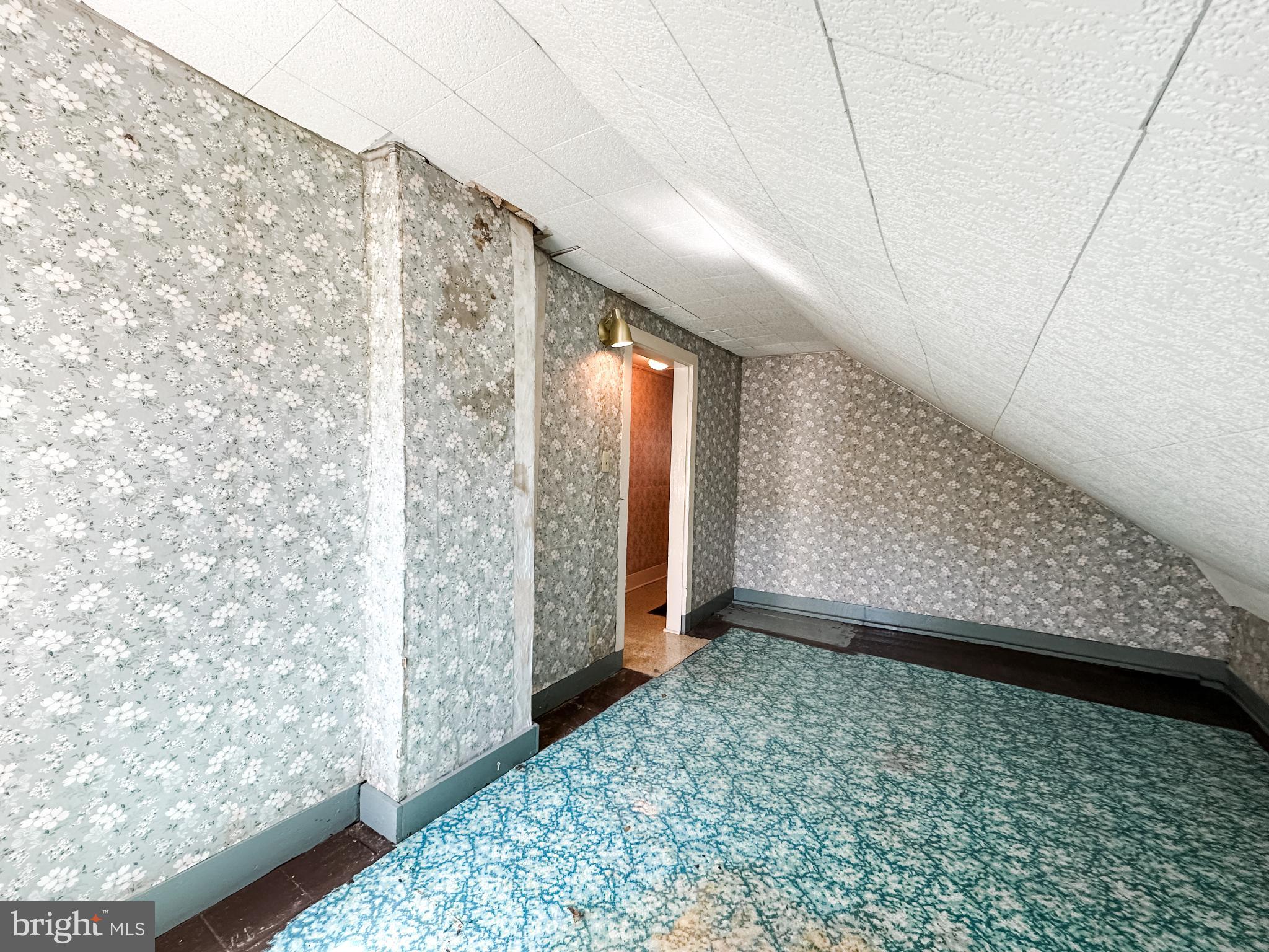 13204 Barrelville Road Northwest Mount Savage, MD 21545 - Photo 20 of 35 a view of an empty room and wooden floor