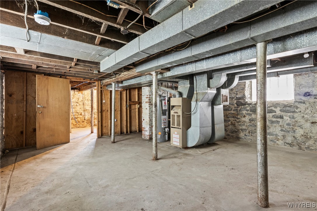 941 Prospect Avenue Buffalo, NY 14213 - Photo 25 of 48