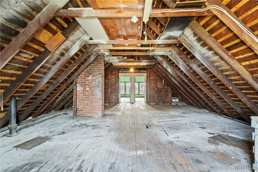 941 Prospect Avenue Buffalo, NY 14213 - Photo 26 of 48