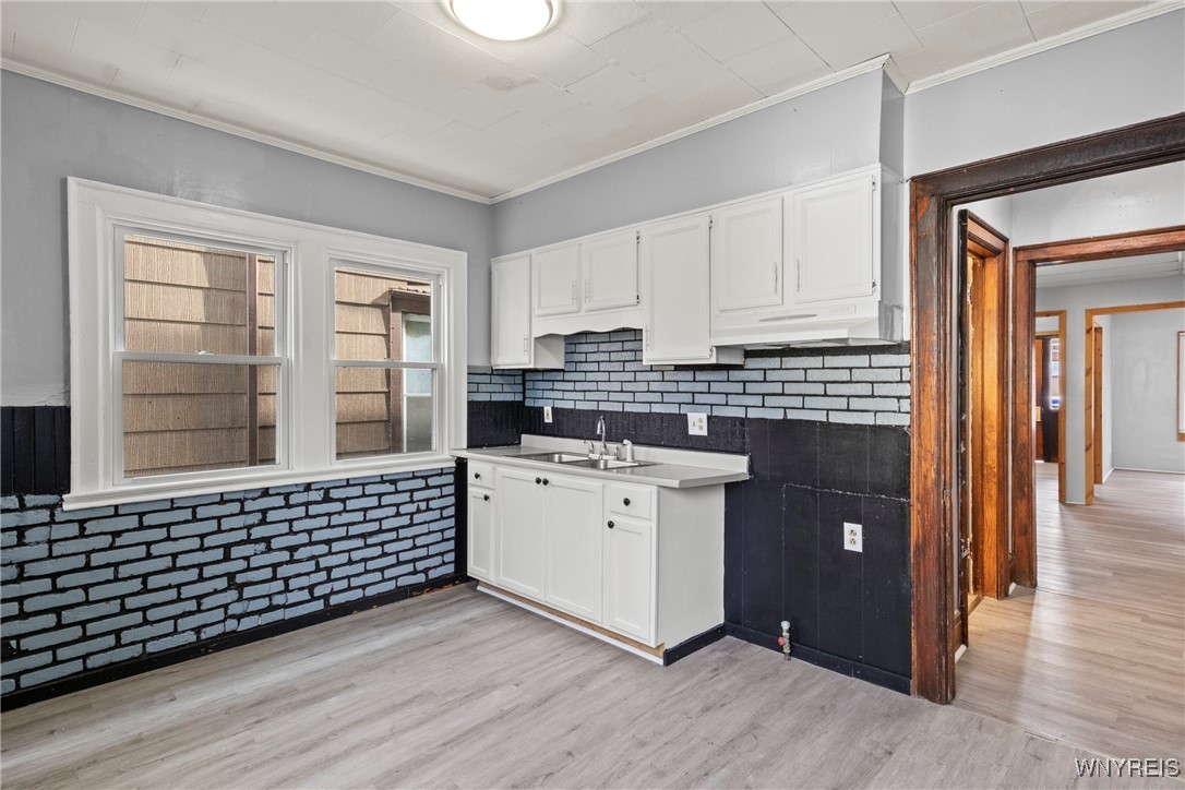 941 Prospect Avenue Buffalo, NY 14213 - Photo 9 of 48