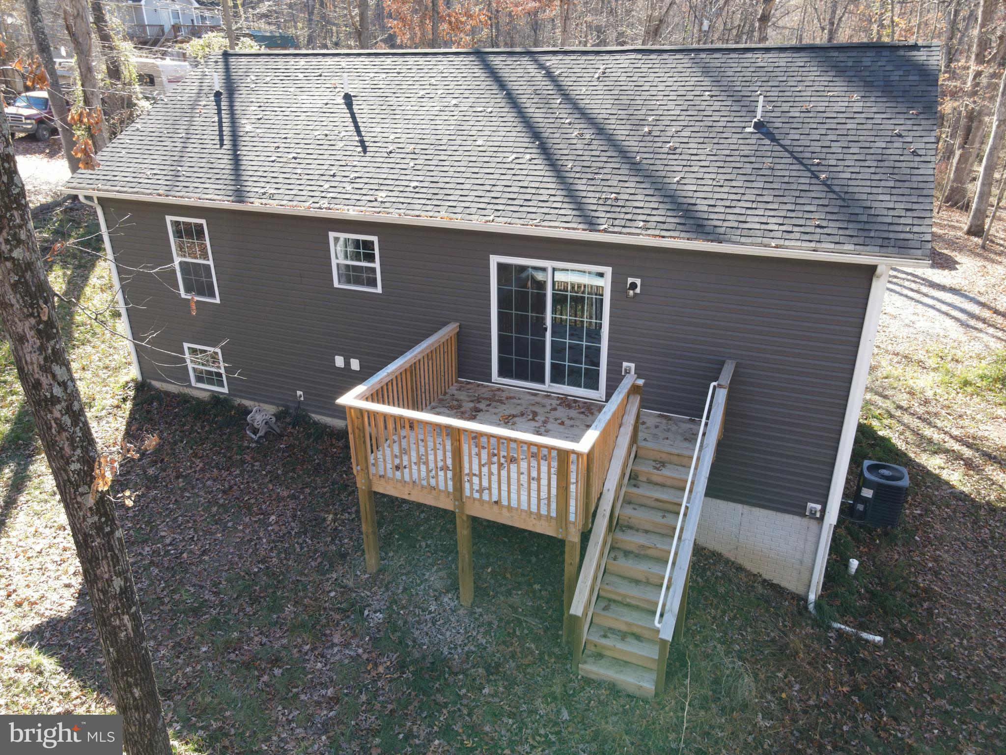 227 Aspen Road Harpers Ferry, WV 25425 - Photo 4 of 35 Gallery Image 4
