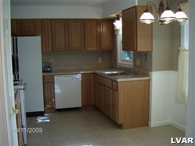 1430 Stoke Park Road Bethlehem, PA 18017 - Photo 3 of 11 Kitchen are, all appliances are good to go.