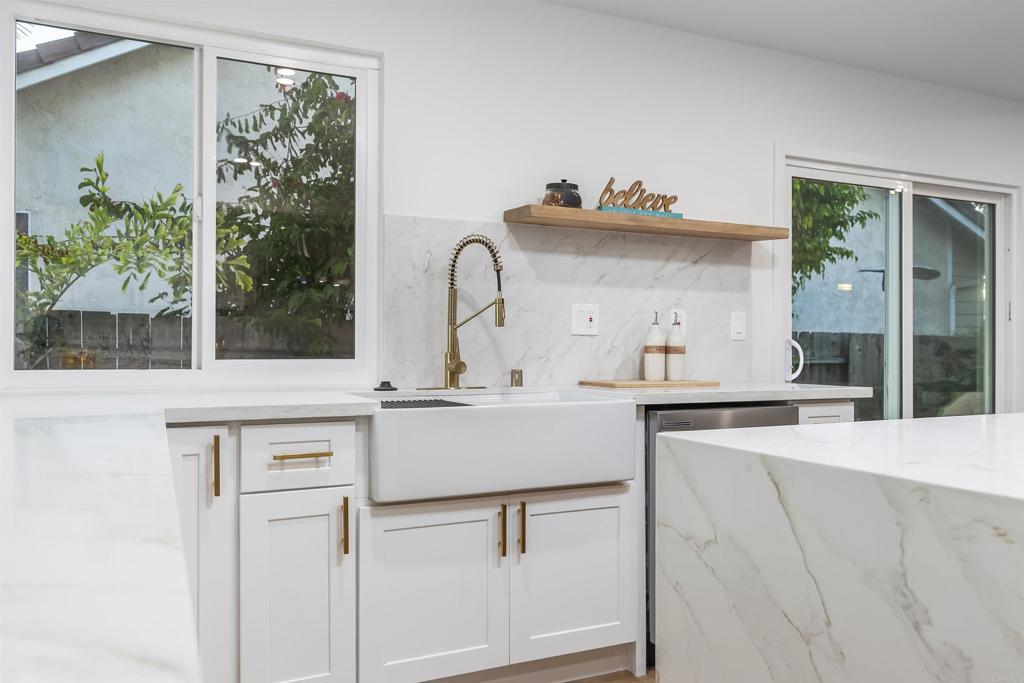 5166 Via Portola Oceanside, CA 92057 - Photo 25 of 57