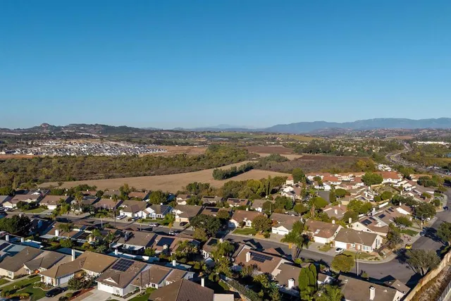 $1,139,000 | 5166 Via Portola, Oceanside, CA 92057