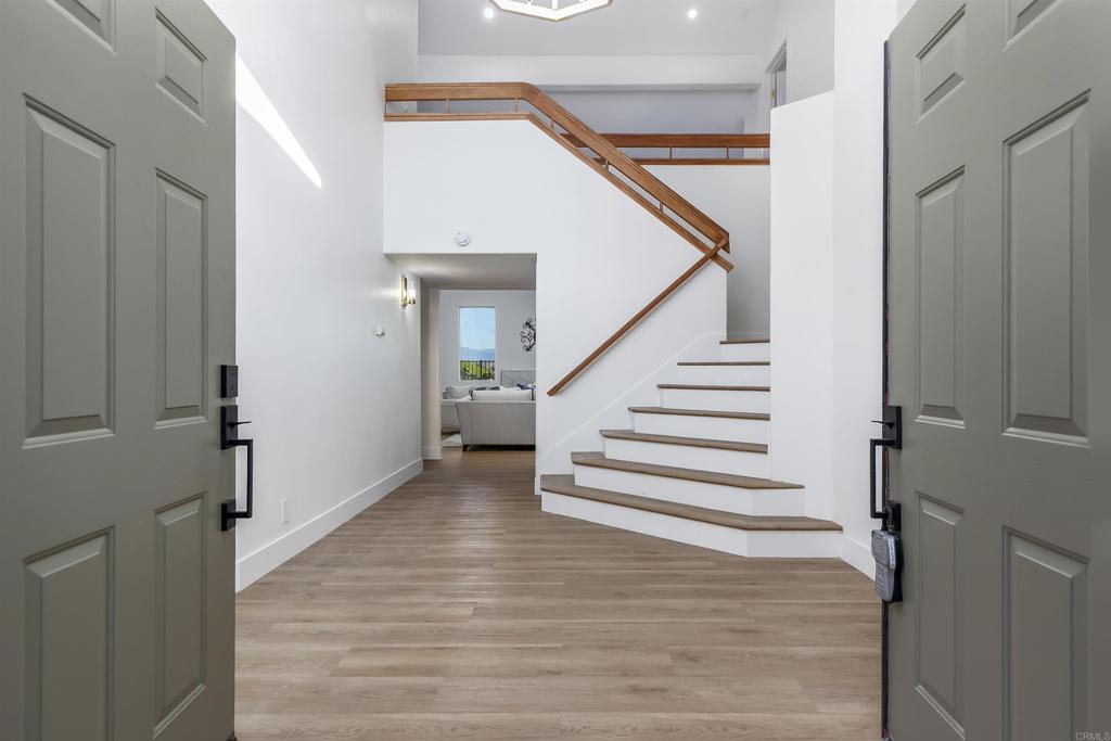 5166 Via Portola Oceanside, CA 92057 - Photo 6 of 57