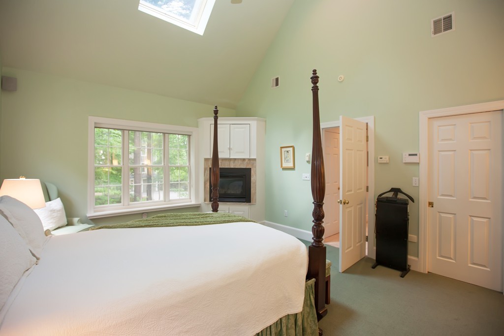 101 Arrow Head Road Marshfield, MA 02050 - Photo 12 of 30 Gallery Image 12